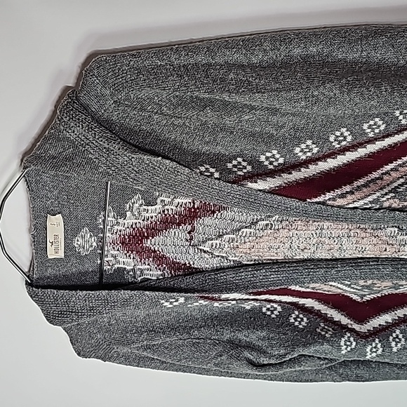 Hollister small gray and red hooded layering  cardigan - Picture 2 of 7